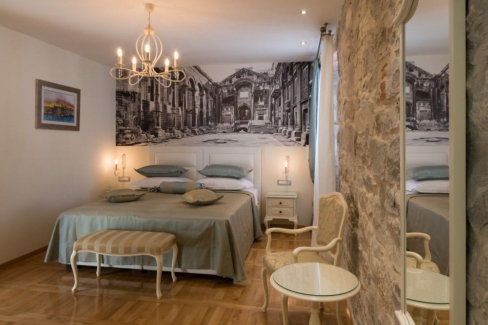 B&B Central Palace Heritage Split Extérieur photo