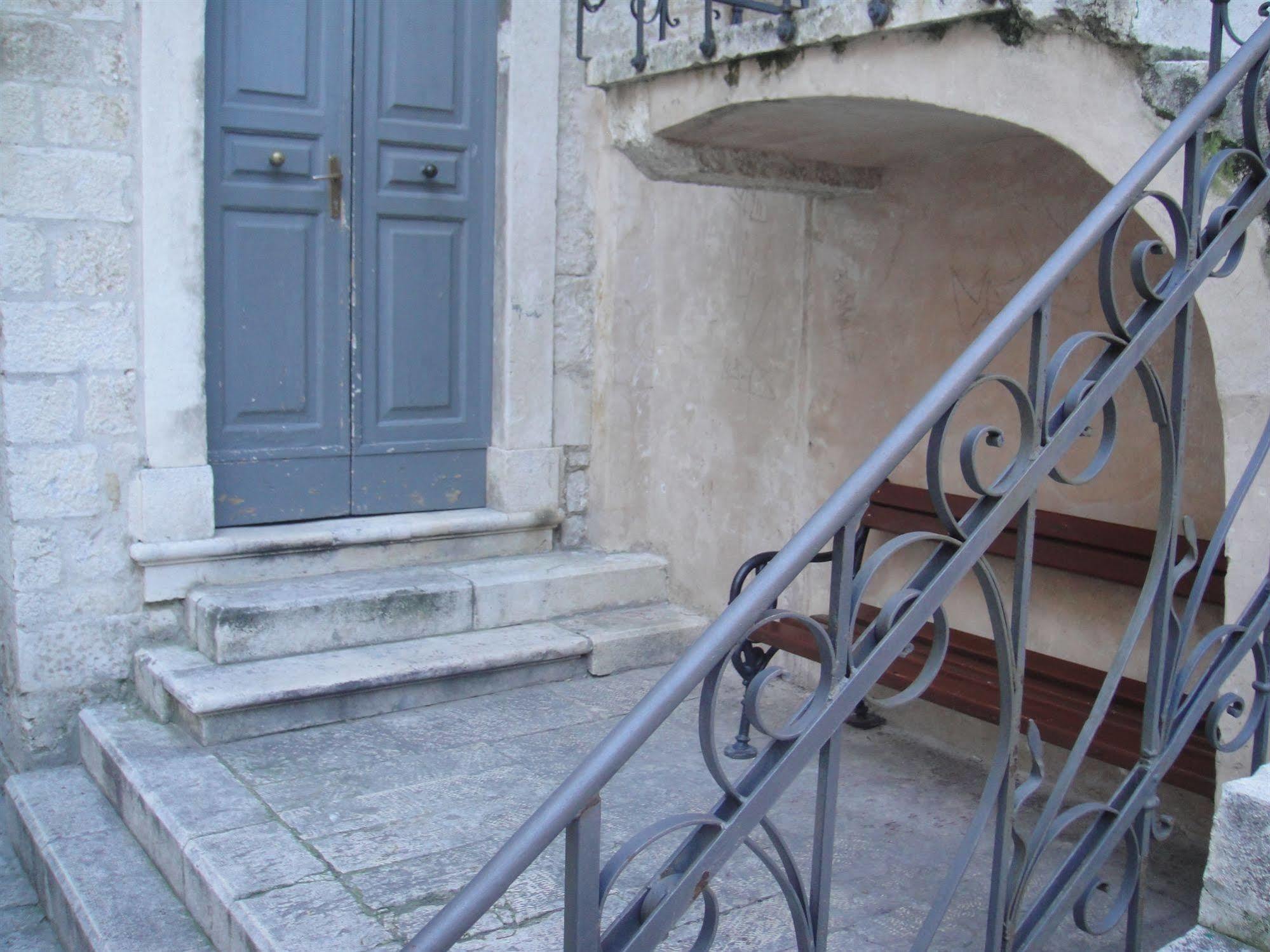 B&B Central Palace Heritage Split Extérieur photo