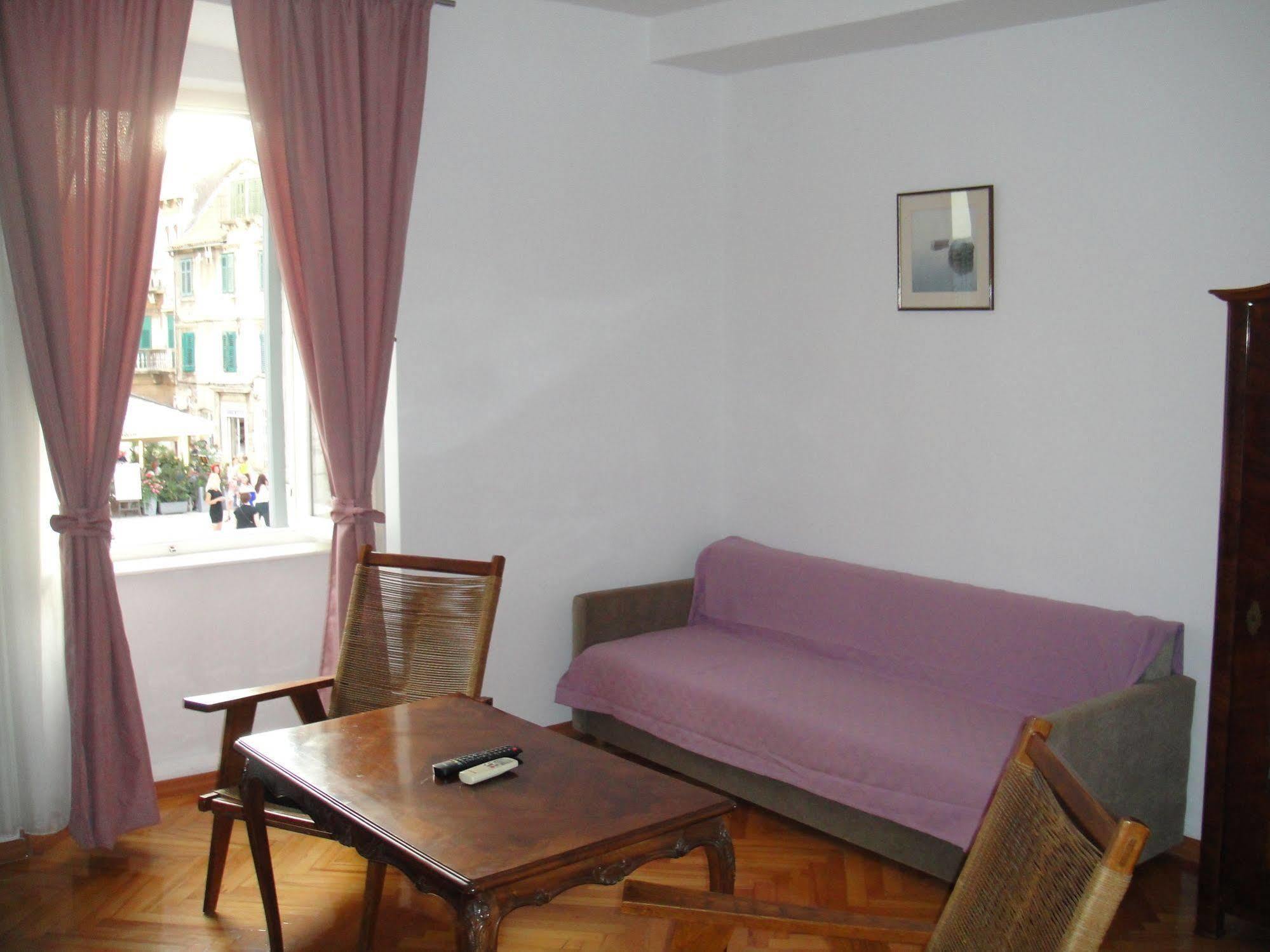 B&B Central Palace Heritage Split Extérieur photo